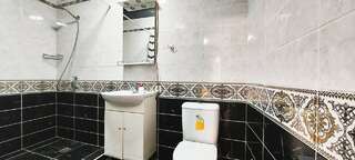 Гостиница Антре Геленджик 4-местный номер без балкона-4