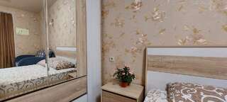 Гостиница Антре Геленджик 4-местный номер без балкона-7