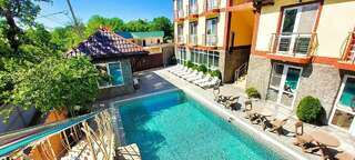 Гостиница Антре Геленджик-0