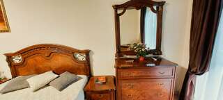 Гостиница Антре Геленджик Четырехместный номер с балконом-5